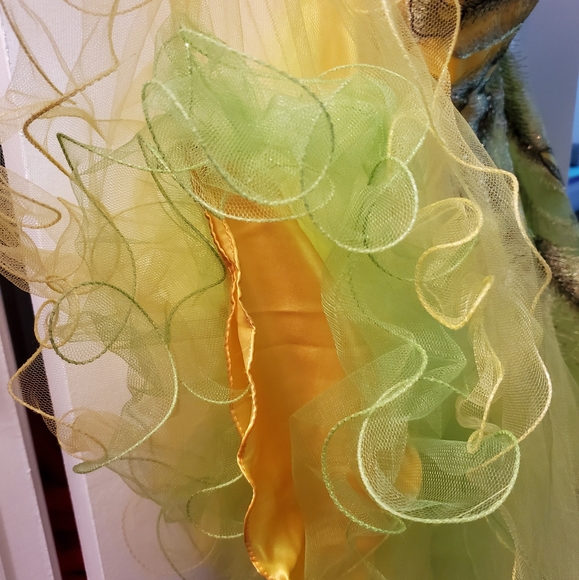 Dress - Picture 6 of 8